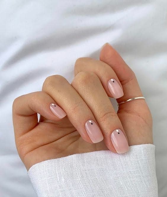 کاشت-ناخن-نچرال-چیست-فروشگاه-جوکار