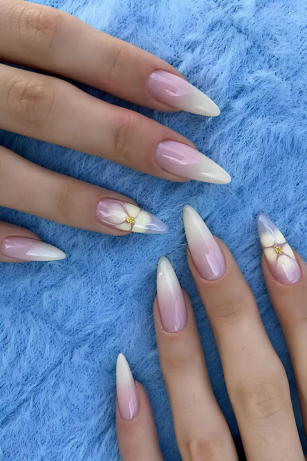 طراحی با بلومینگ ژل ترند 2025