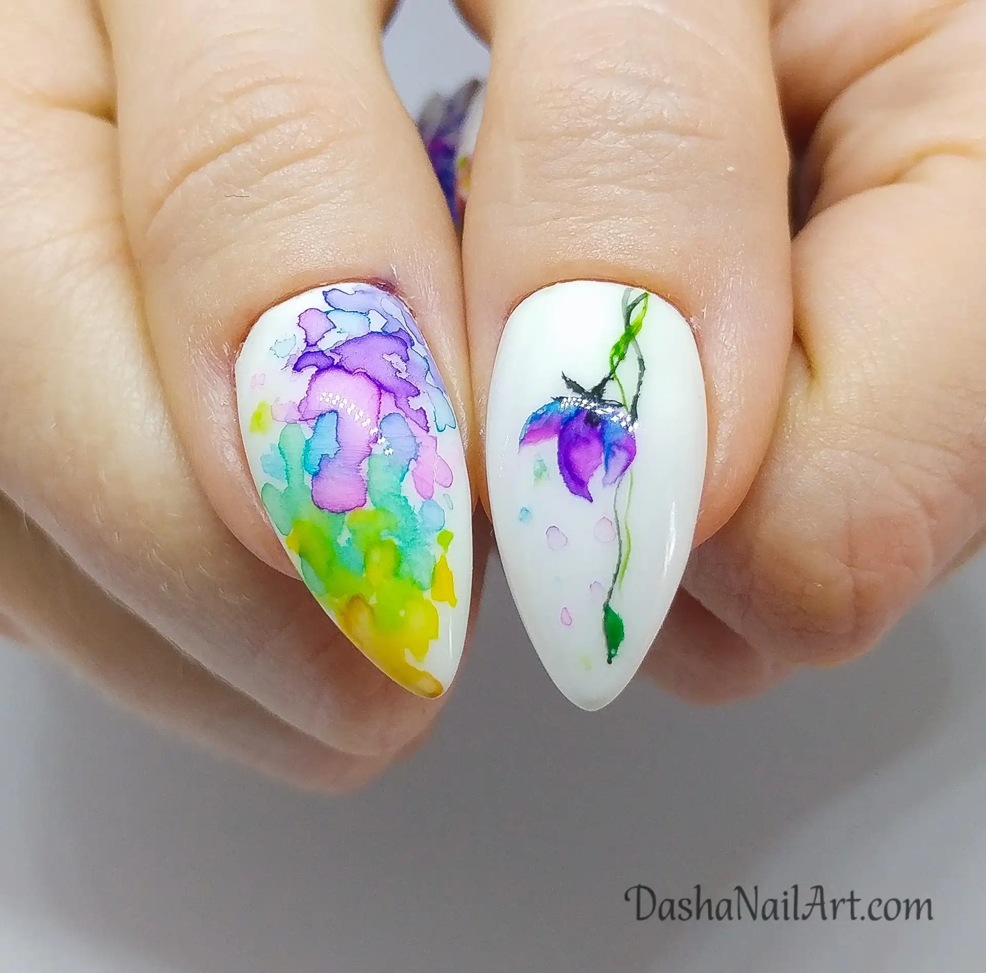 طراحی با لاک ژل ابرنگی الفابت نیل