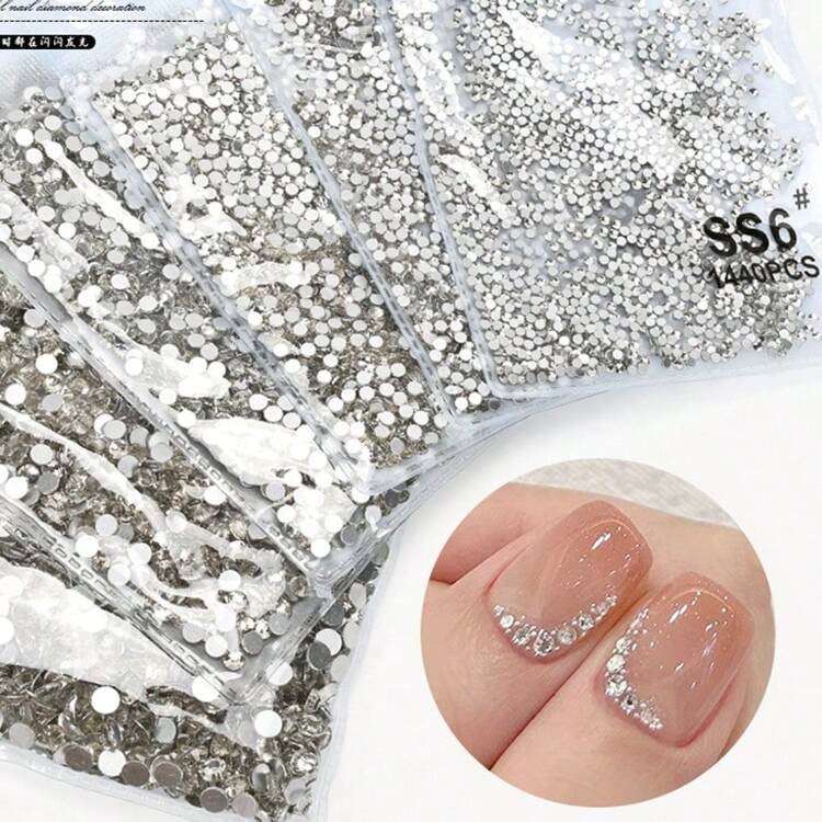 نگین ناخن سواروسکی نقره‌ای | SWAROVSKI